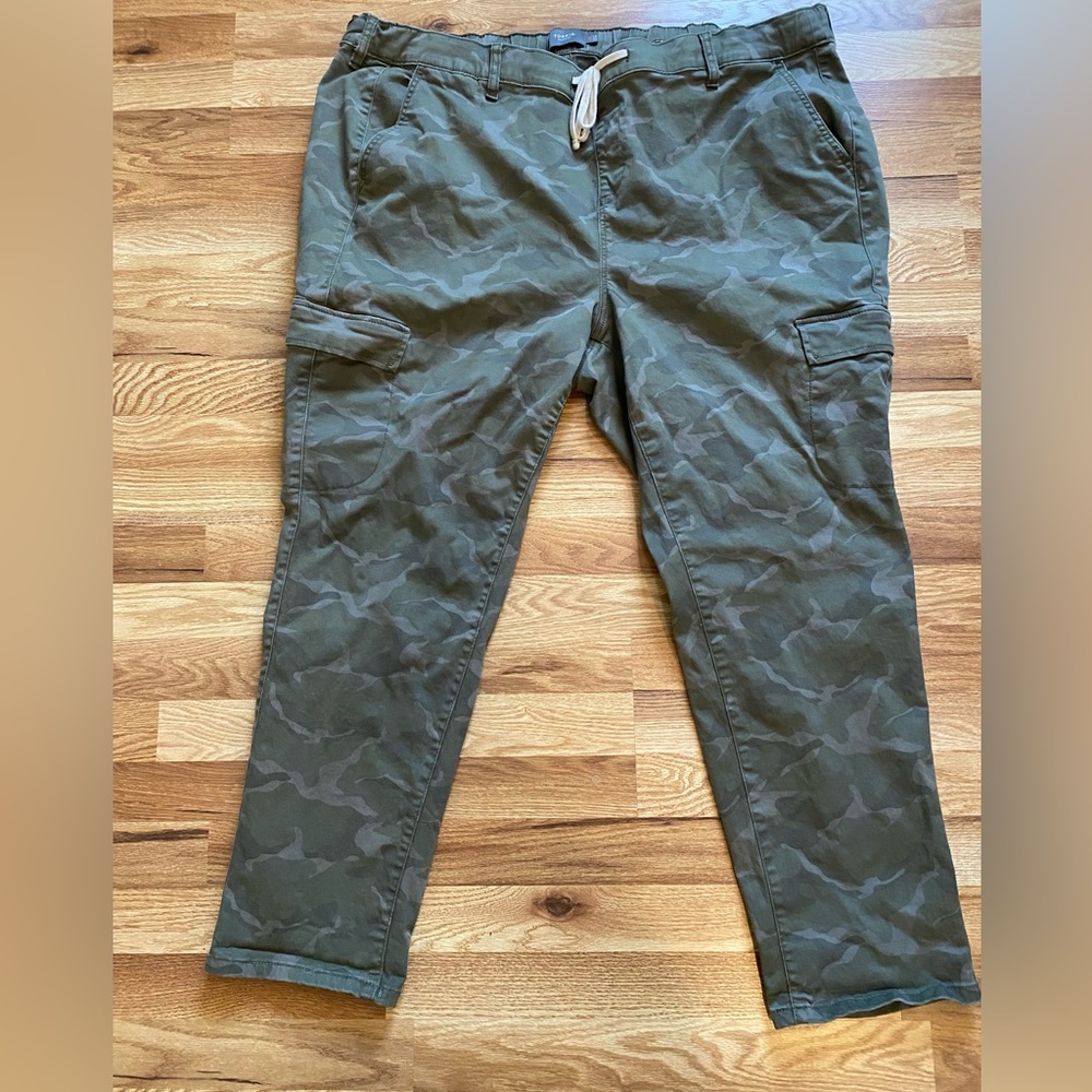 Torrid Green Camouflage Cargo Jeans 4 Regular